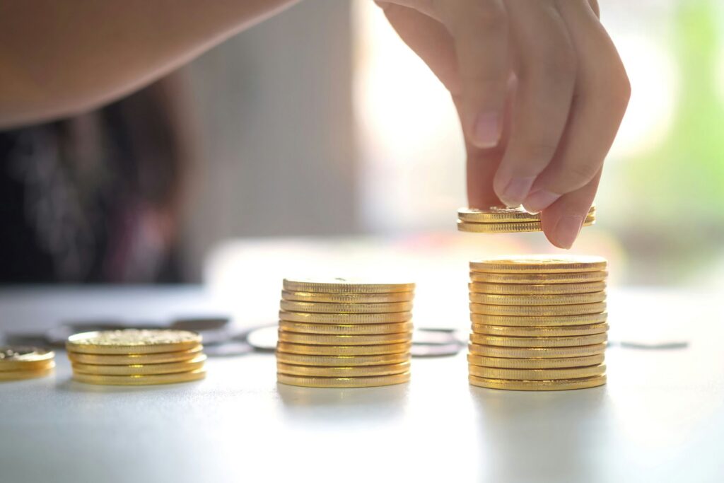 Outsourced CFO services Calgary — scope, pricing, and fee
